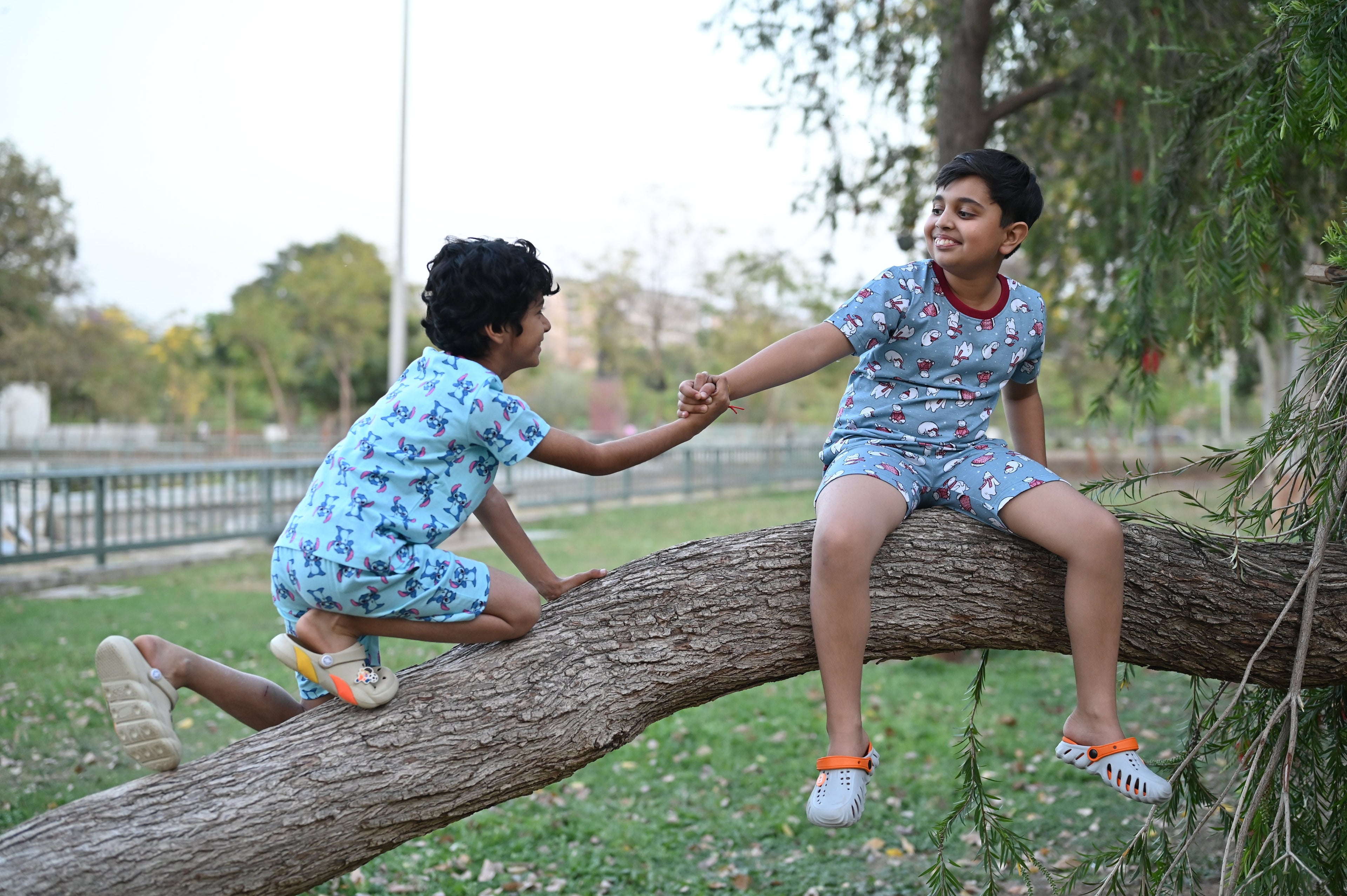 Embracing Convenience: The Online Shift in Children's Clothing Shopping